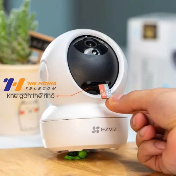 Camera WiFi quay quét EZVIZ H6c Pro 2MP